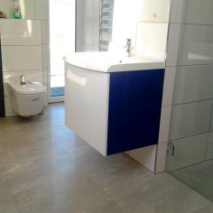 Meble łazienkowe 13